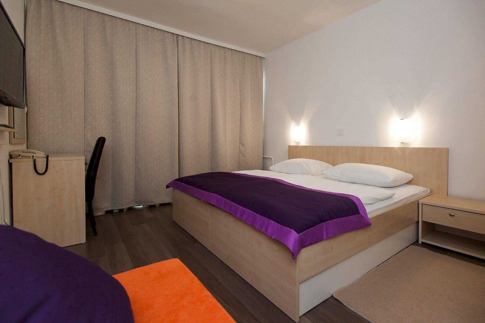 Hotel Slaven 셀스 외부 사진