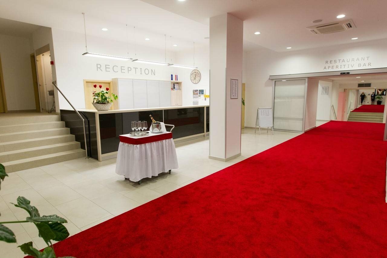 Hotel Slaven 셀스 외부 사진